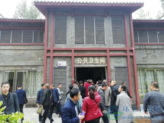 圖說：公共廁所外景。鐘欣攝